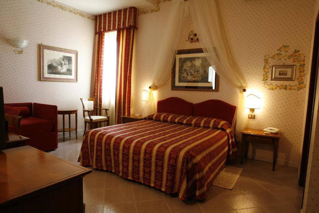 Miralago Albano Laziale Luaran gambar